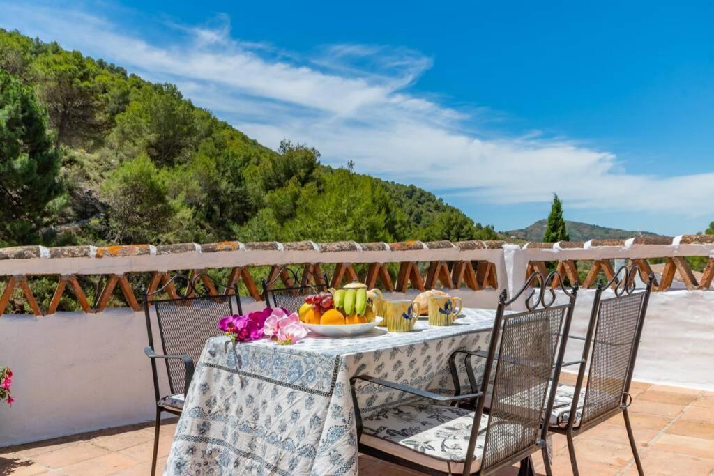 Casa Rosa, Con Encanto Y Piscina Climatizada フリヒリアナ エクステリア 写真